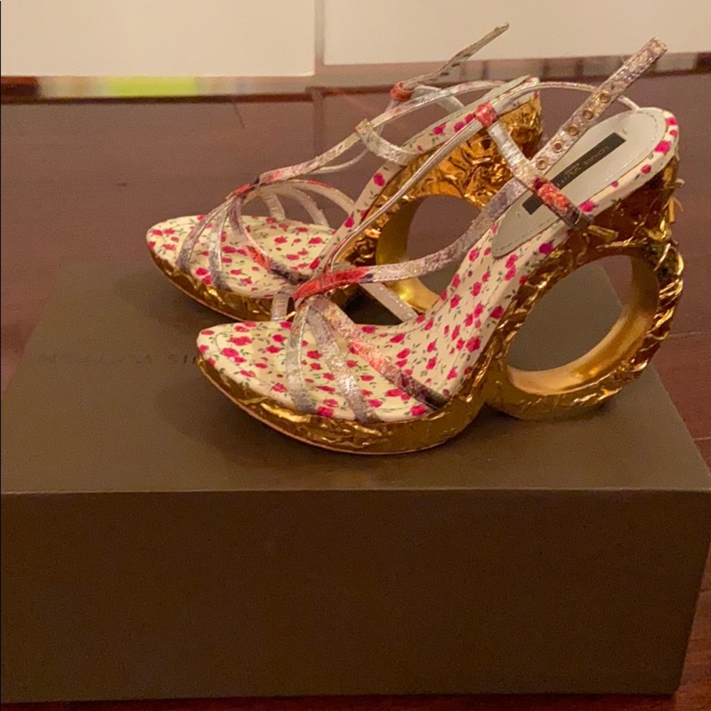 Louis Vuitton shoes
